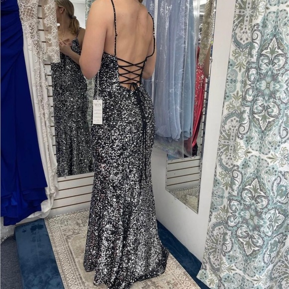 Ellie Wilde Black Sparkle Prom Dress - Picture 5 of 5